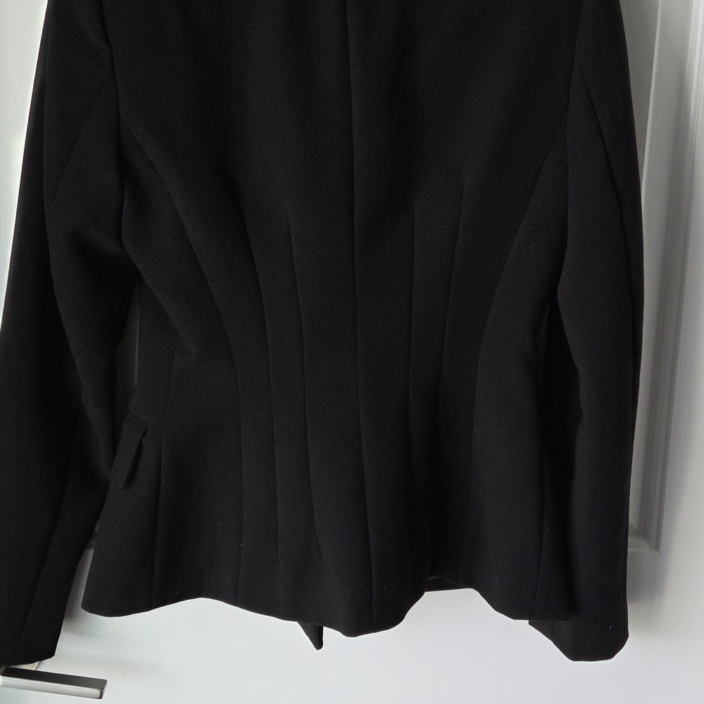 Zara Double-Breasted Black Blazer with Gold Accents - Picture 4 of 4